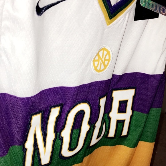 Anthony Davis “NOLA” Jersey - Picture 4 of 4